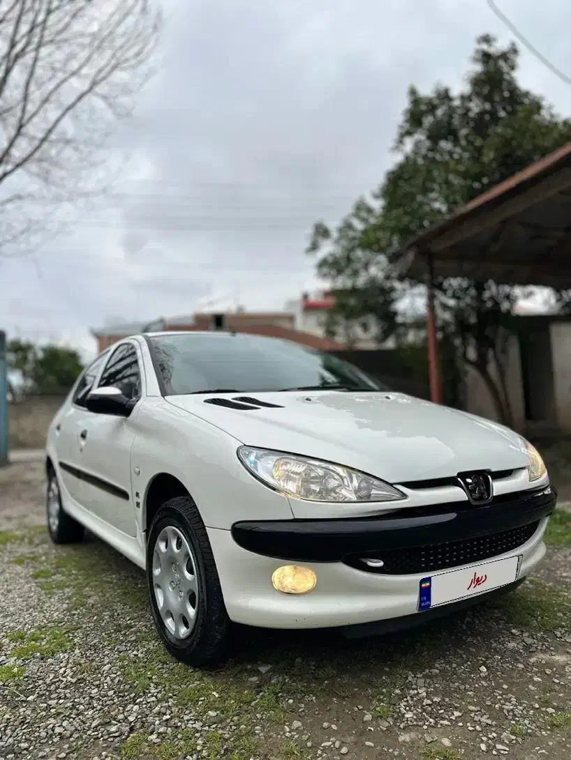 ۲۰۶ مدل ۸۸ کم کار و بیرنگ|خودرو سواری و وانت|شفت, |دیوار