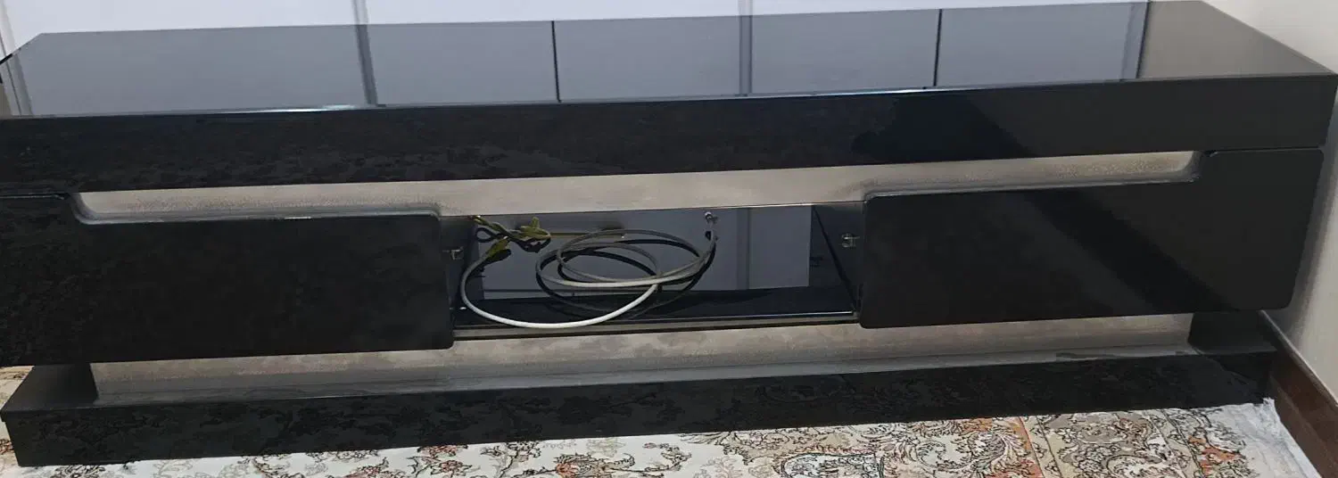 میز تلویزیون مخصوص 55 اینچ|میز تلویزیون|باقرشهر, |دیوار