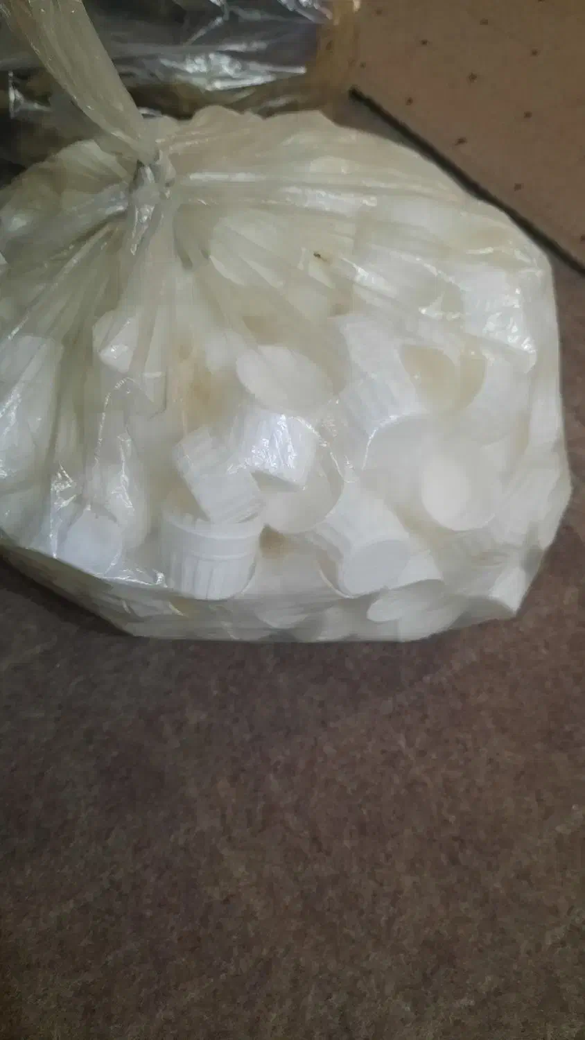 بطری پلاستیکی|ظروف نگهدارنده، پلاستیکی، یک‌بارمصرف|قم, نوبهار|دیوار