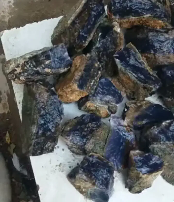 انواع نمونههای زیبا و باکیفیت|جواهرات|فردوس (خراسان), |دیوار