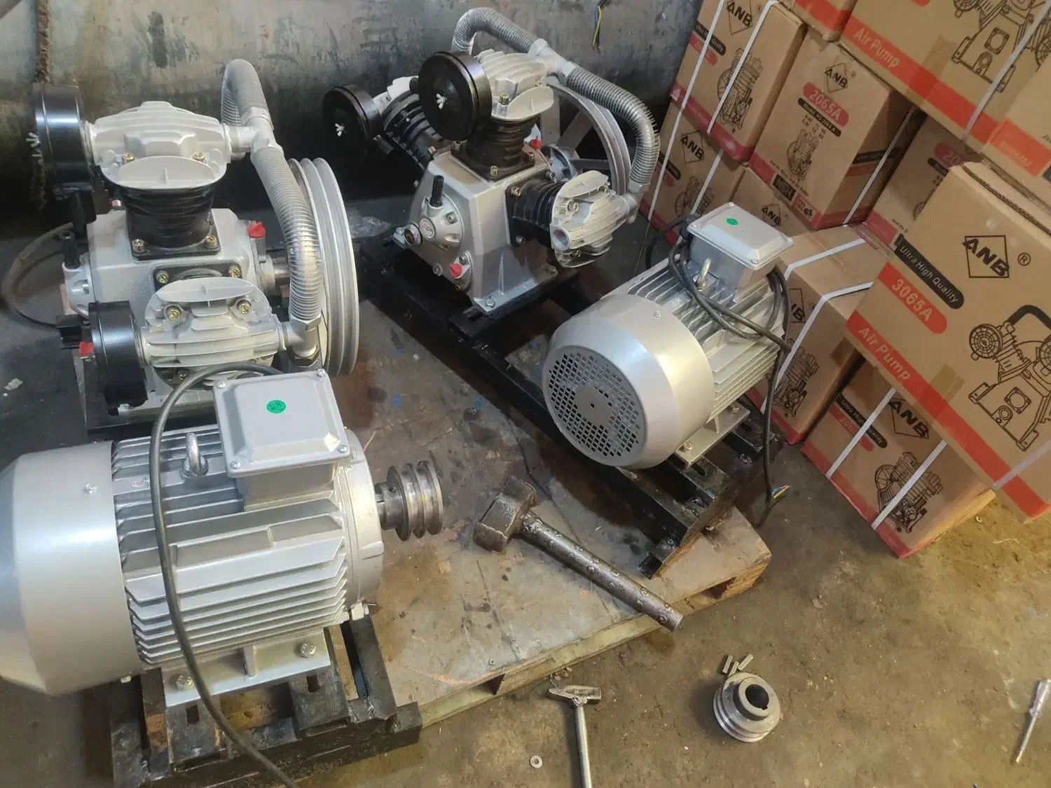 پمپ باد ۵۰ـ۸۰ـ۱۵۰ـ۲۵۰ـ۳۵۰ـ۴۰۰ـ۵۰۰ـ۱۰۰۰ـ۱۵۰۰|ماشین‌آلات صنعتی|مشهد, رده|دیوار