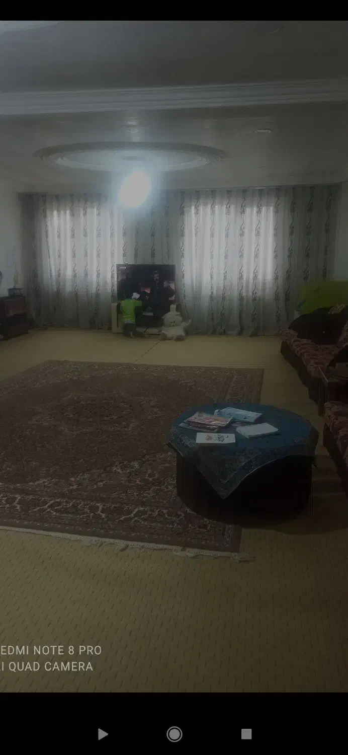 پرده تمیز ۶متری بدون کوچکترین زدگی یاپارگی|پرده، رانر، رومیزی|بجنورد, |دیوار