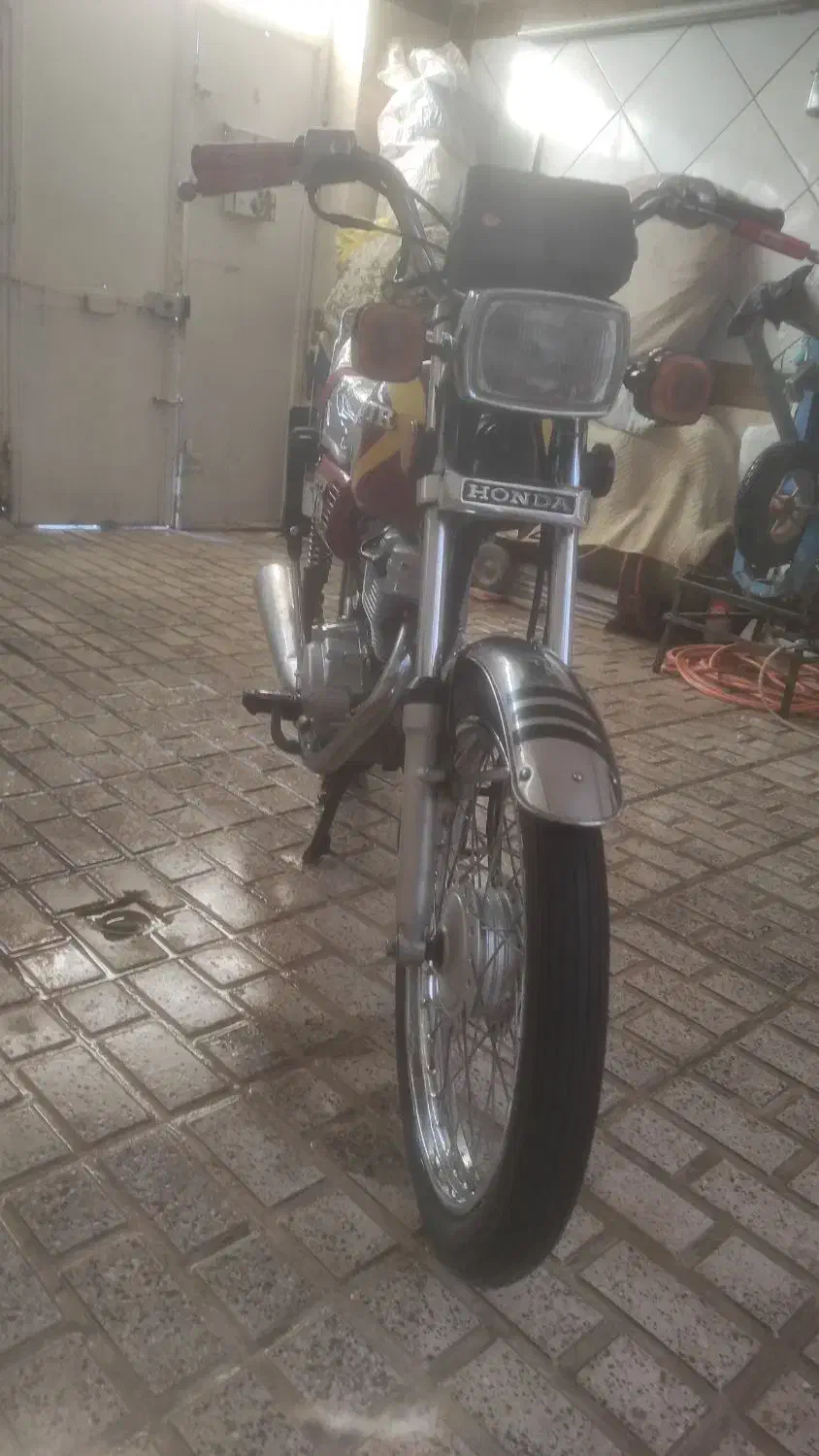 هندا125|موتورسیکلت|مشهد, شهید آوینی|دیوار