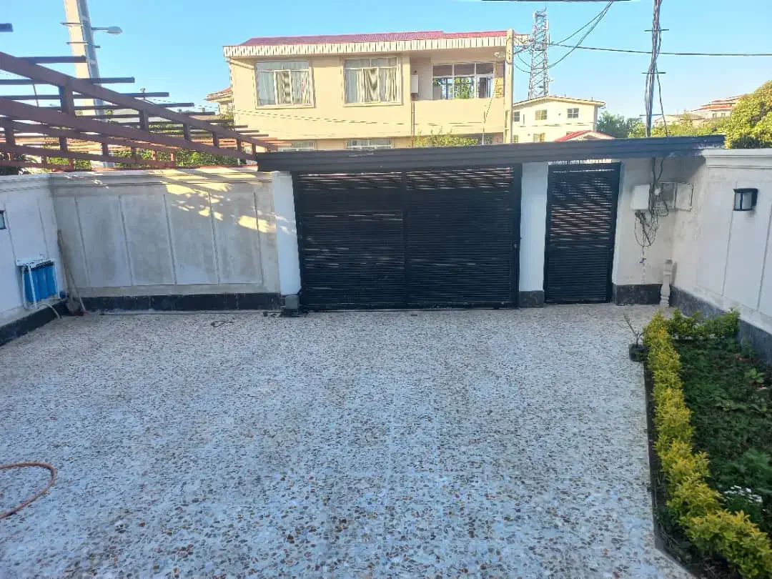 ویلا تریبلکس ۴۰۰ متر فول امکانات|فروش خانه و ویلا|واجارگاه, |دیوار