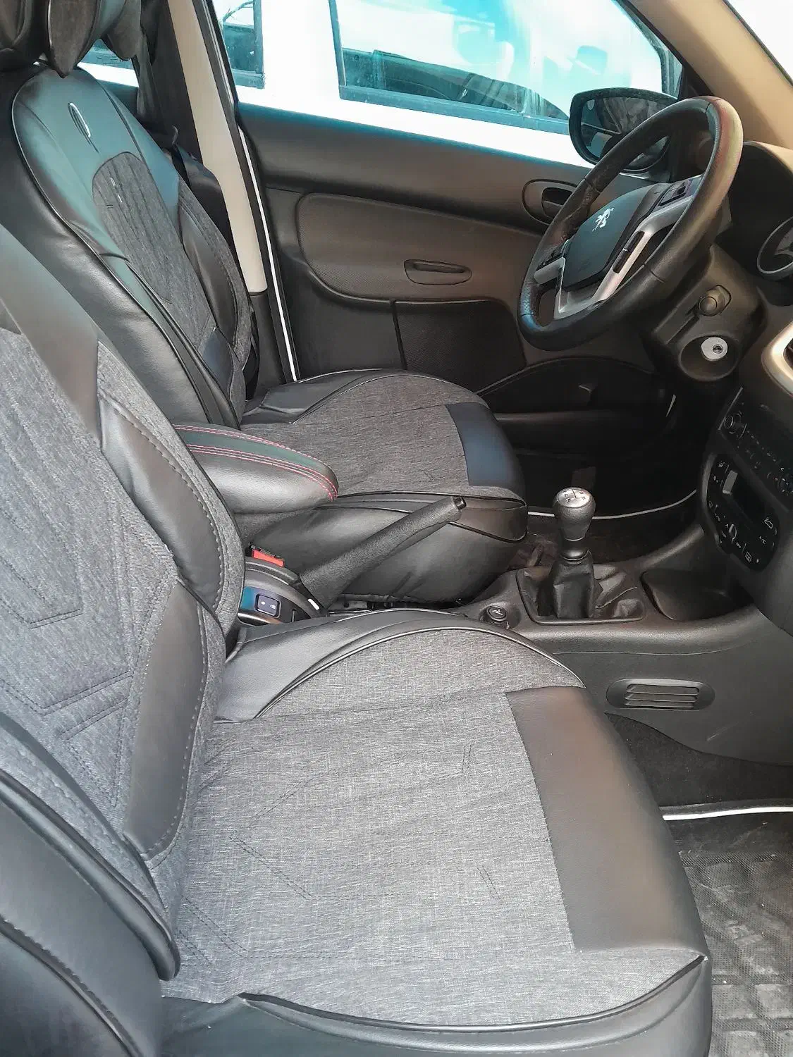 207 پانا ارتقاع چرم درحد صفر واقعی|خودرو سواری و وانت|تهران, نارمک|دیوار