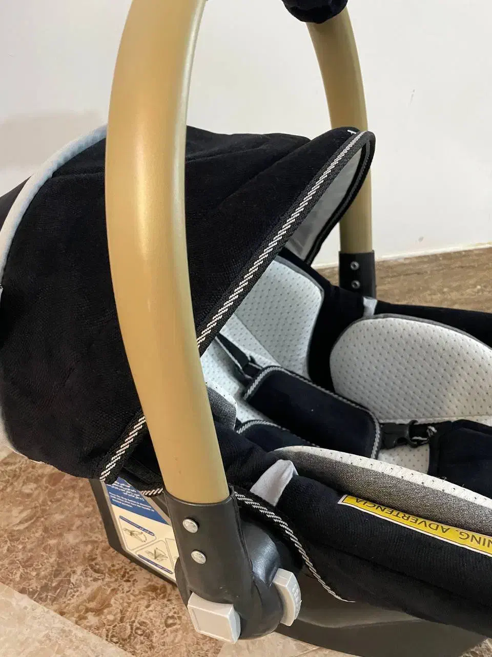 کریرچیکو|کالسکه و لوازم جانبی|مسجد سلیمان, |دیوار