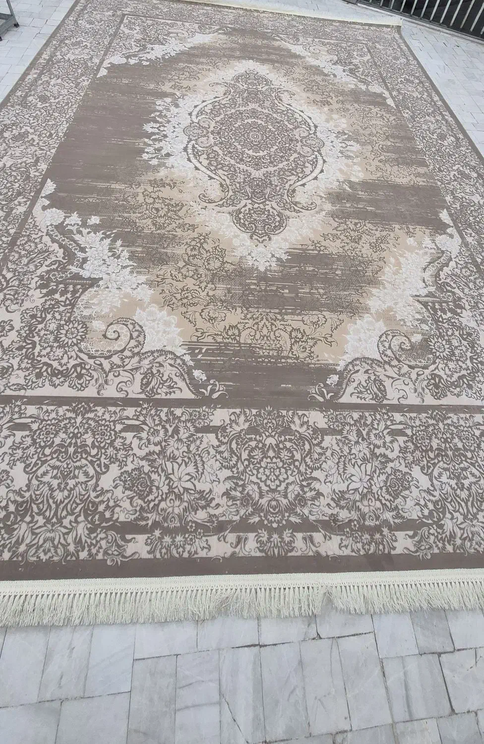 فرش کاشان ۱۲۰۰شانه|فرش|قم, علی آباد|دیوار