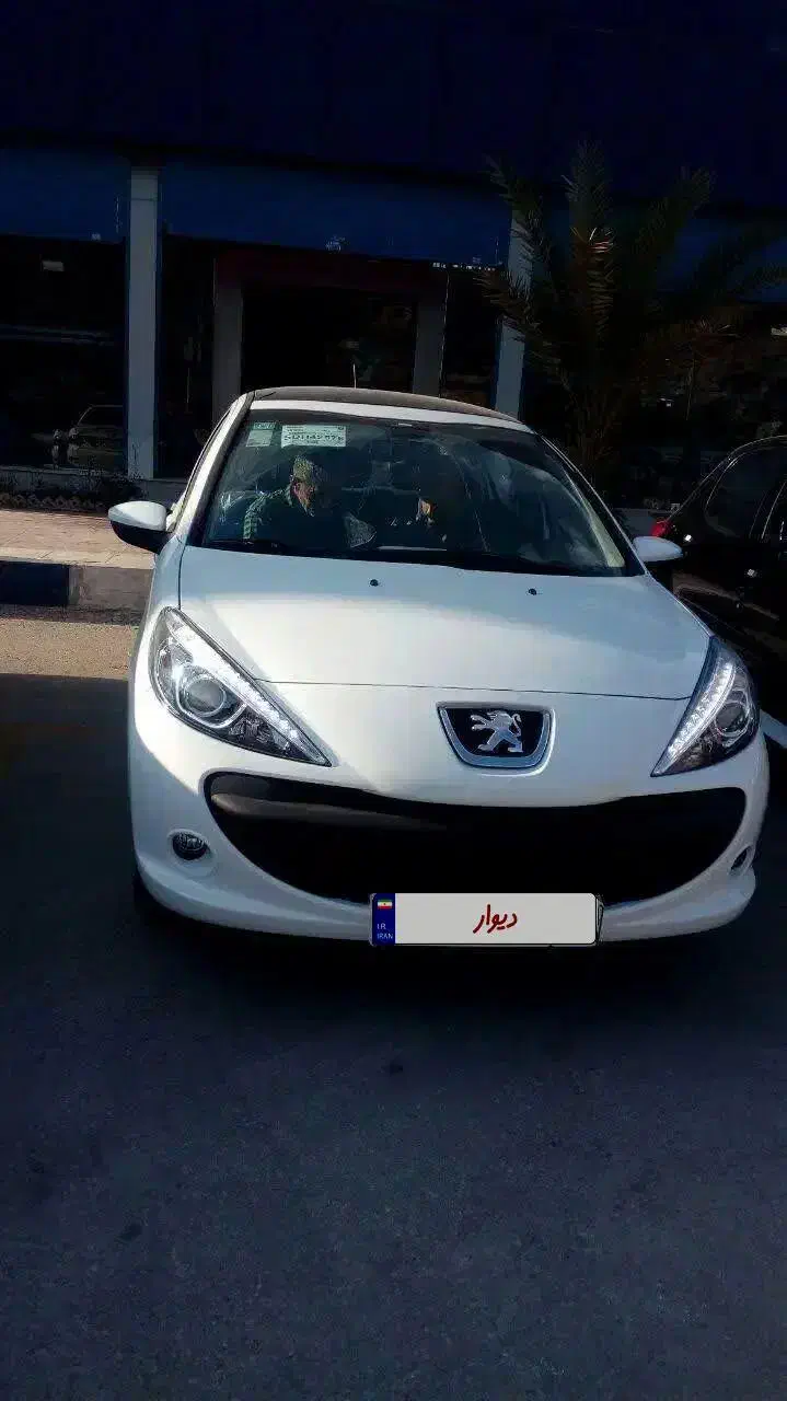 ۲۰۷ اتومات پانورما تی یو فایو پلاس|خودرو سواری و وانت|داراب, |دیوار