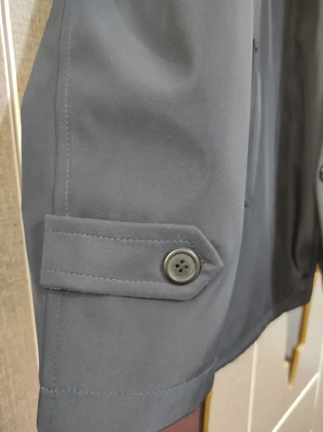 کاپشن نو|لباس|خاش, |دیوار