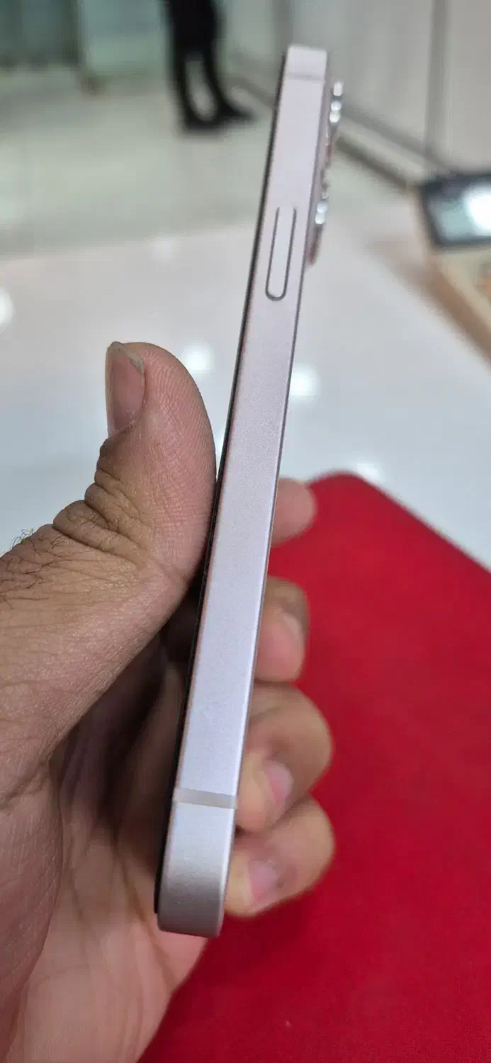 آیفون ۱۳  zaa|موبایل|سبزوار, قائم|دیوار