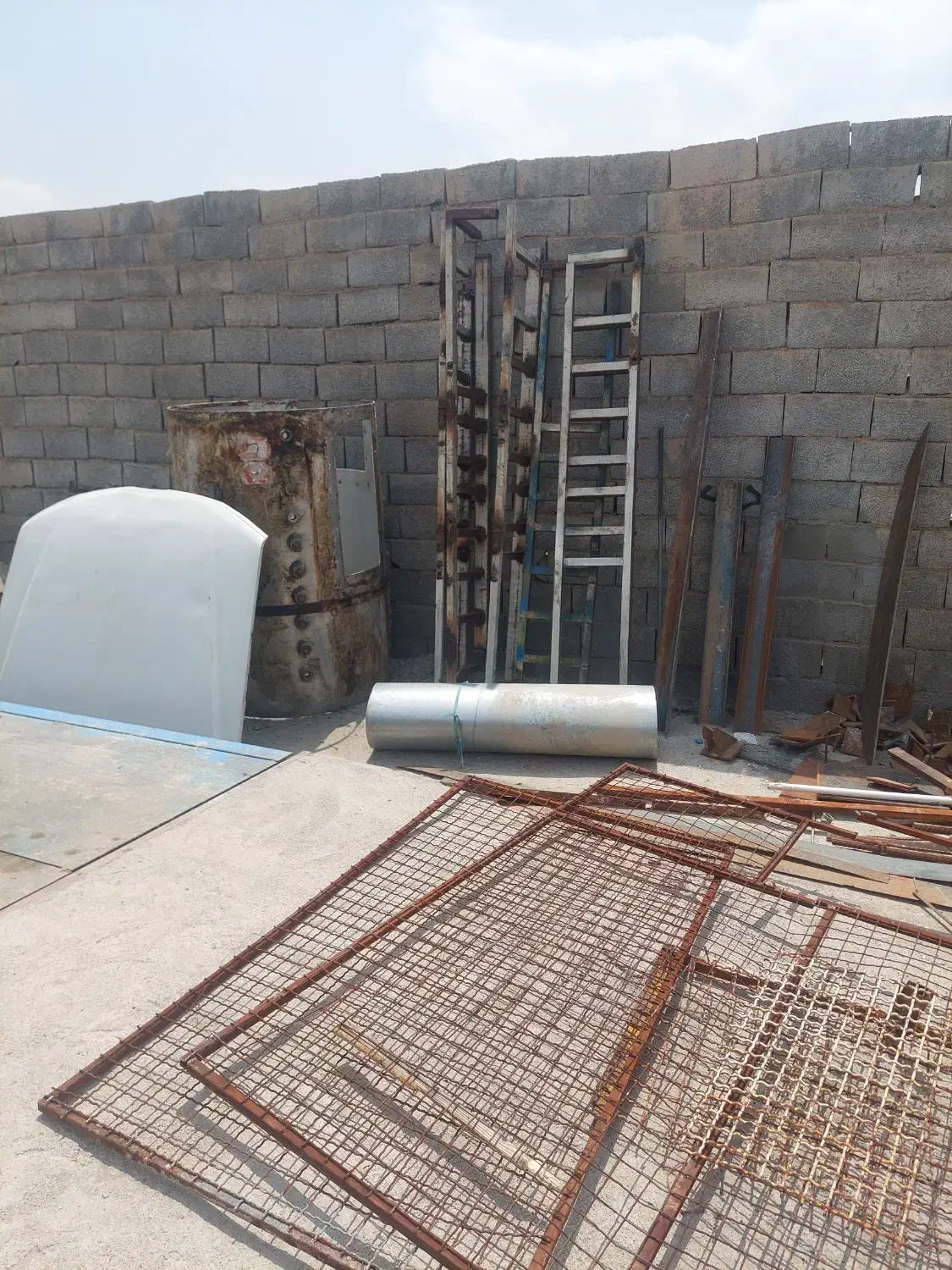 خریدوفروش ضایعات آهن آلات کابینت درپنجره وغیره|عمدهفروشی|مشهد, توس (بلوار توس)|دیوار