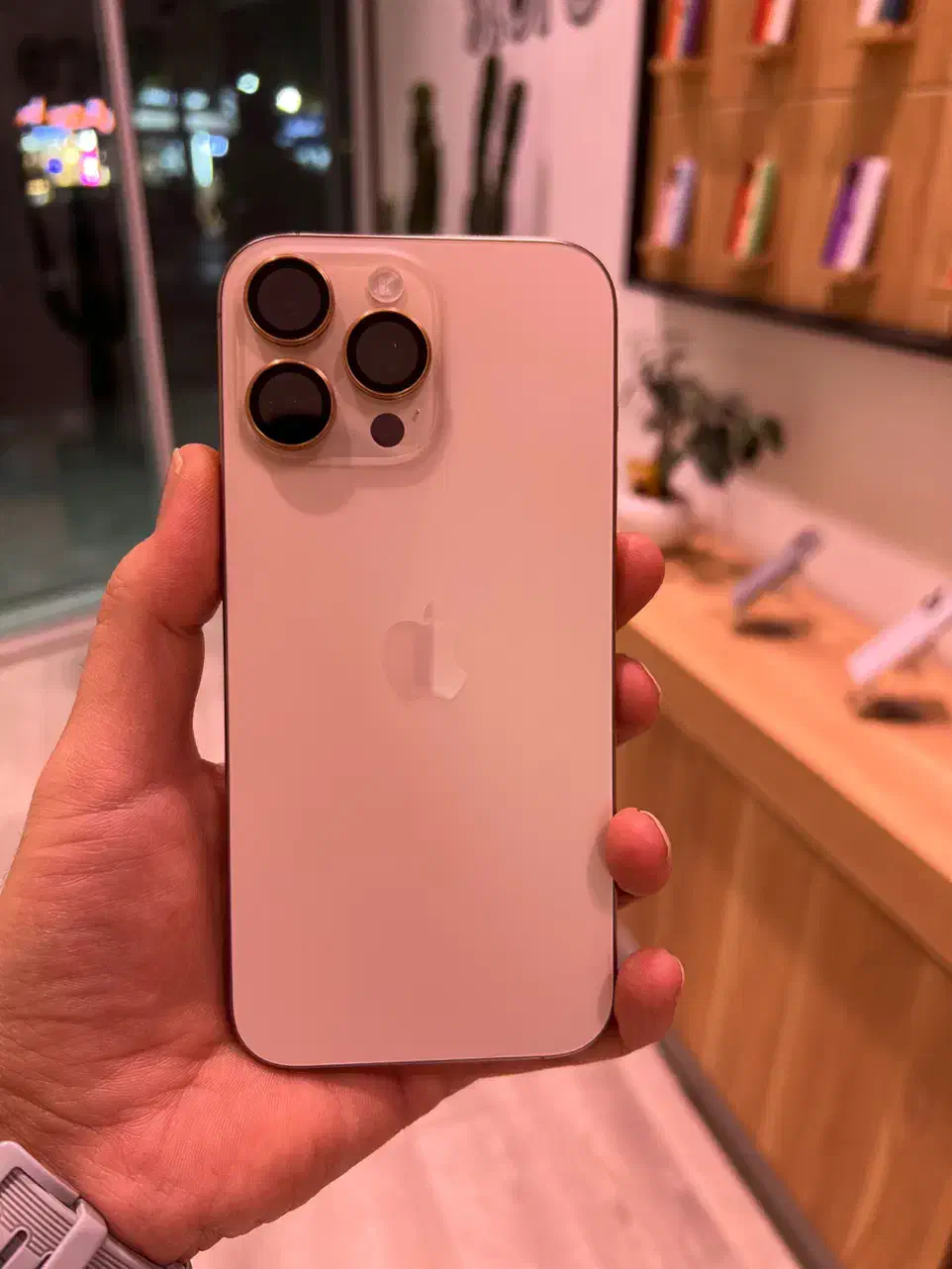 iPhone 16 Pro Max|موبایل|اصفهان, چرخاب|دیوار