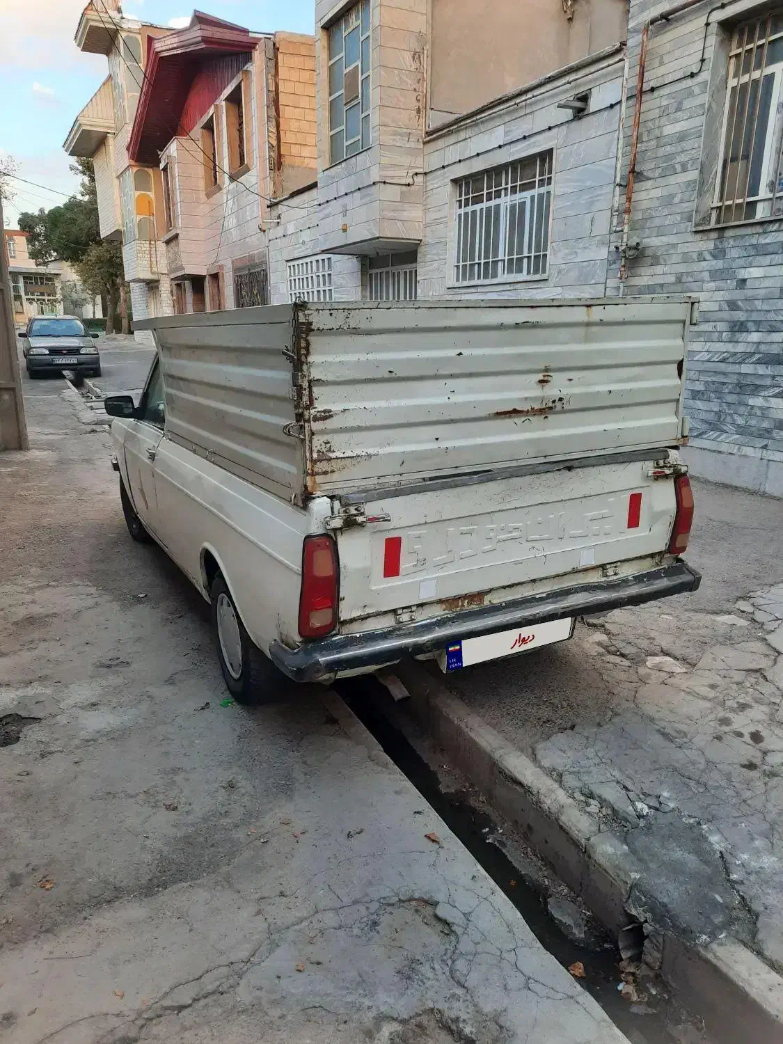 پیکان وانت|خودرو سواری و وانت|بروجرد, |دیوار