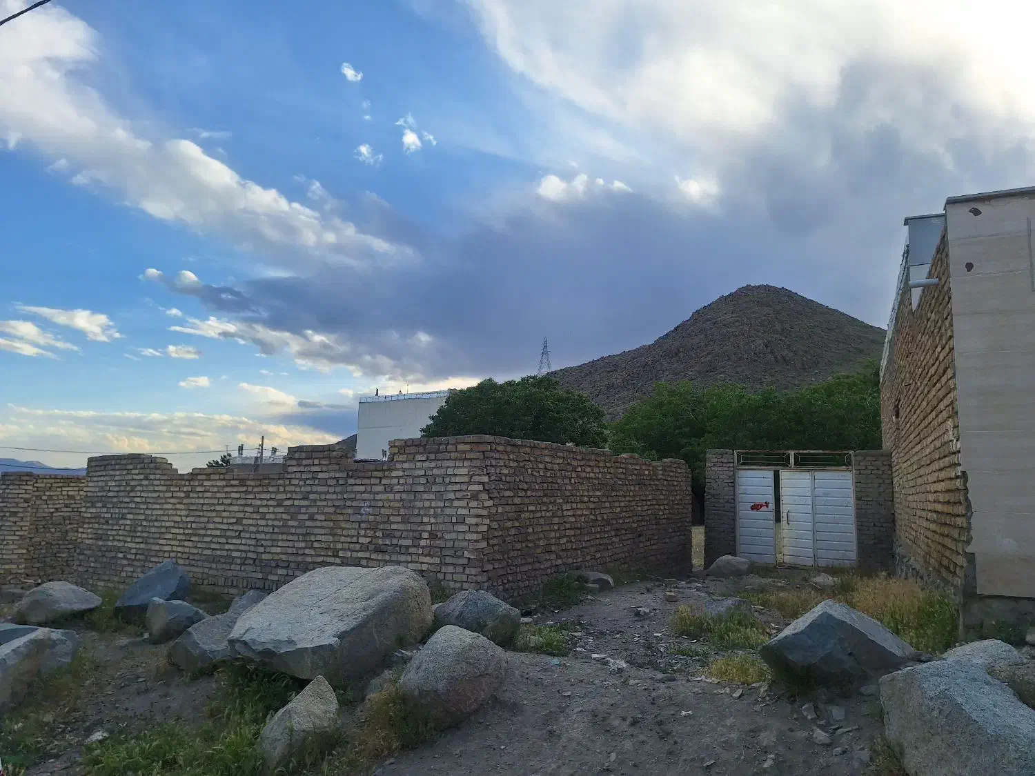 زمین پایین کوه|فروش زمین و ملک کلنگی|زنجان, |دیوار