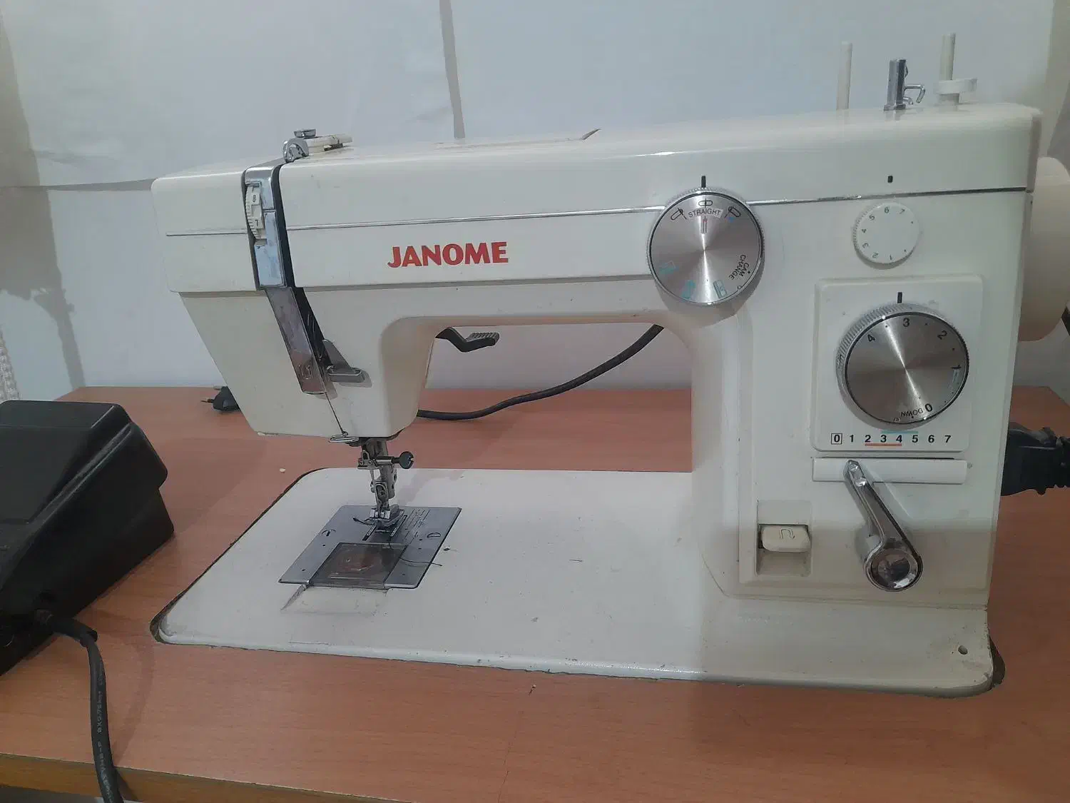 چرخ خیاطی|چرخ خیاطی و ریسندگی|شهرکرد, |دیوار