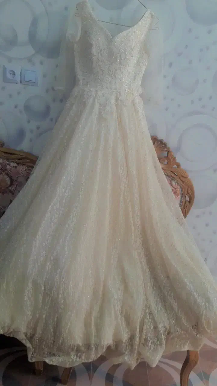 لباس عروس|لباس|زهک, |دیوار