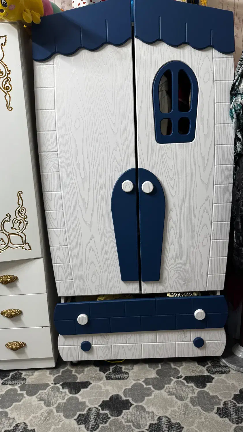 کمد و ویترین|بوفه، ویترین، کنسول|خمینی‌شهر, |دیوار