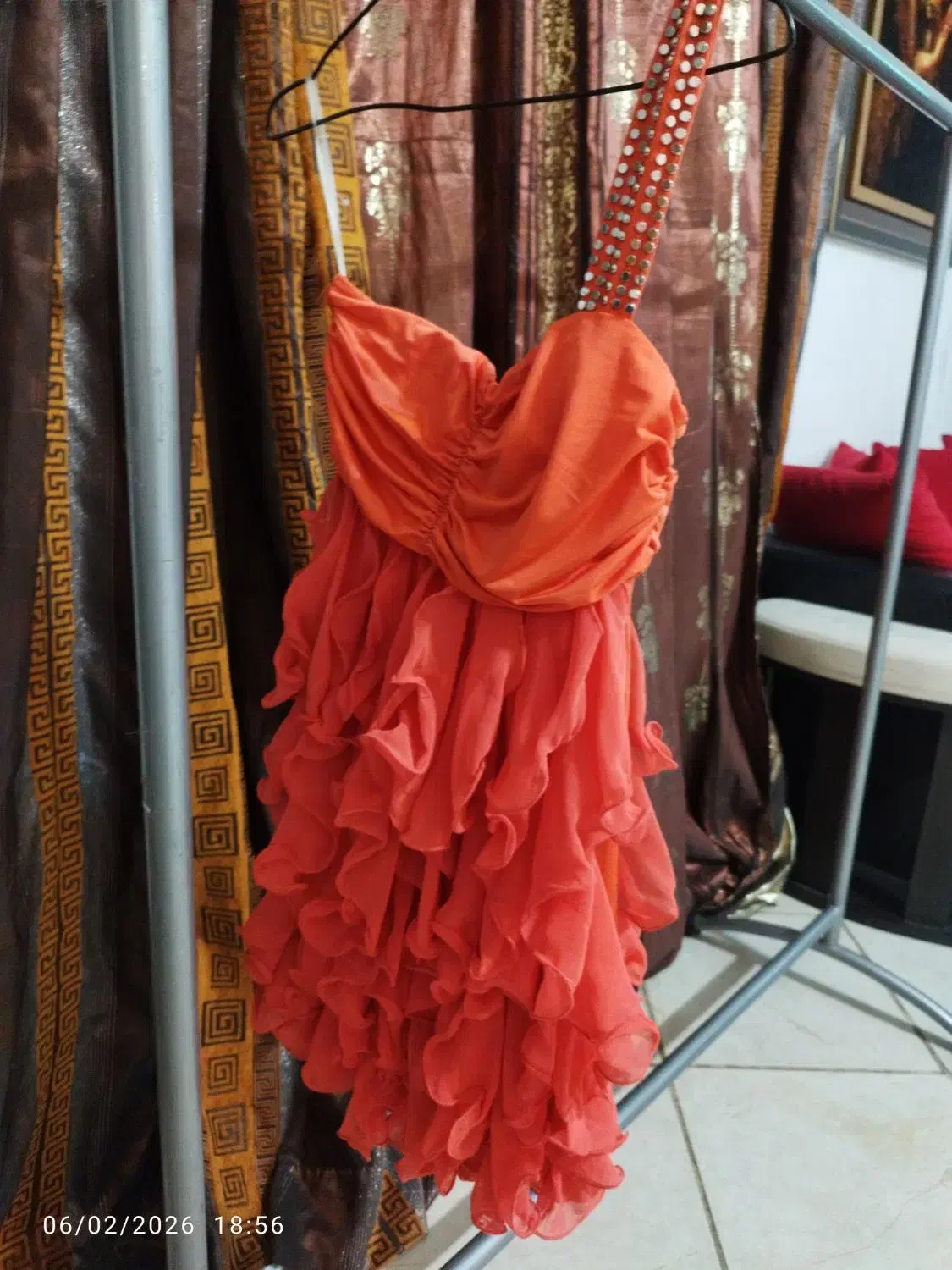 لباس مجلسی|لباس|کرمان, |دیوار