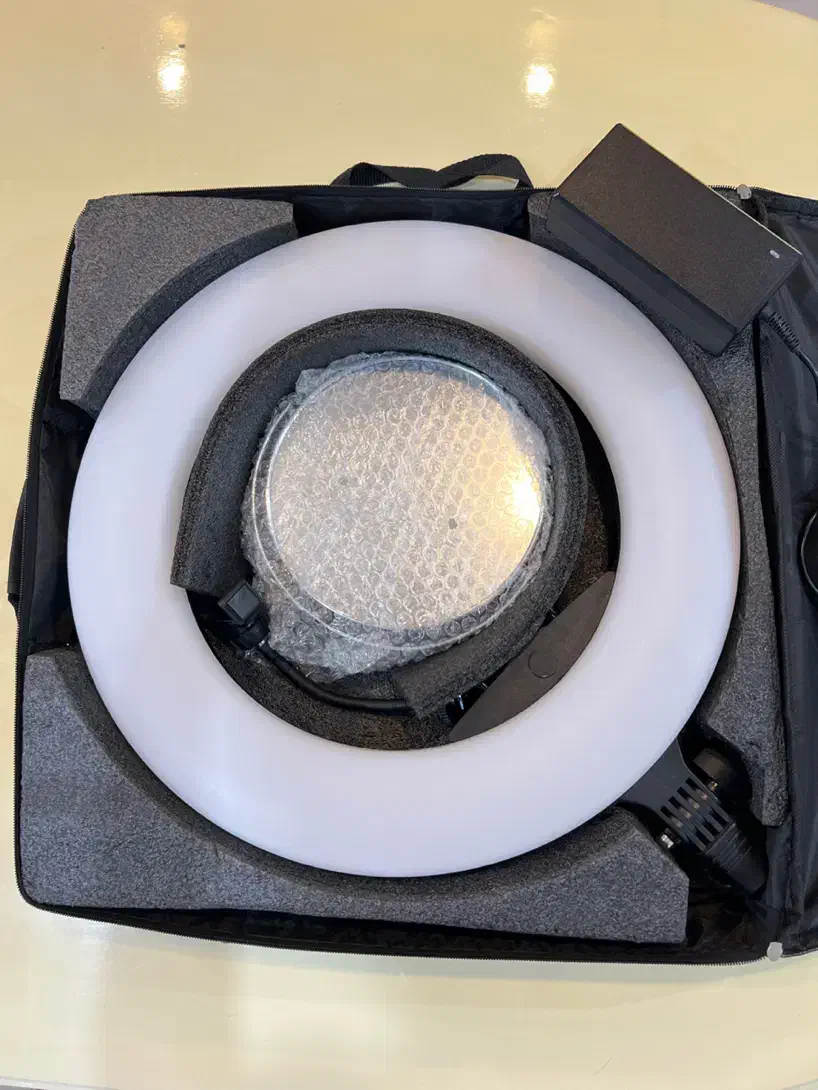 رینگ لایت|دوربین عکاسی و فیلمبرداری|اهواز, کیانپارس |دیوار