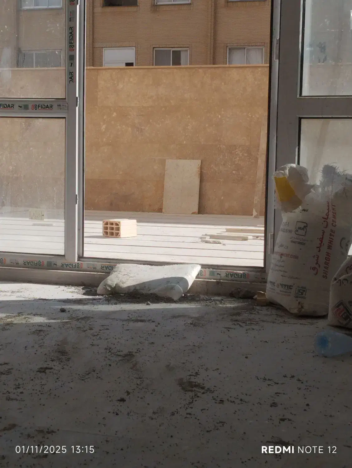 نیروی دوقاب ریز و برشکار ماهر نیازمندیم|استخدام معماری، عمران و ساختمانی|مشهد, جاهد شهر|دیوار