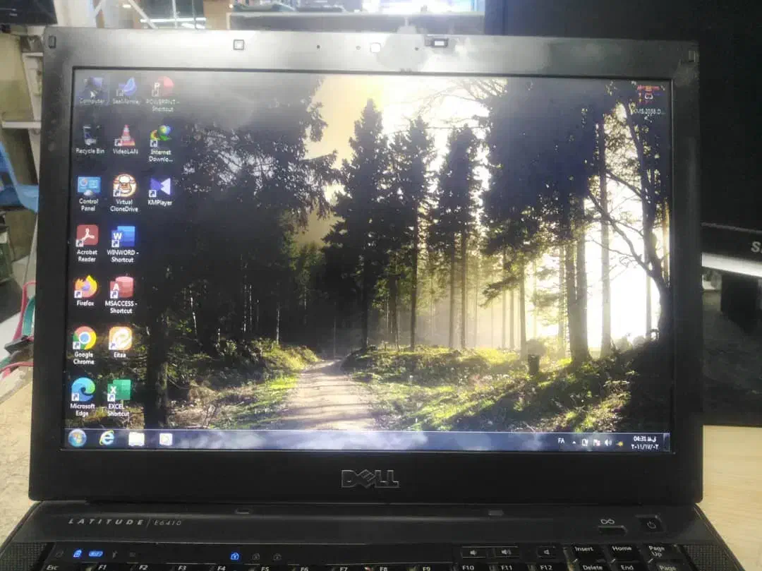 لپ تاب dell.. 14اینج i5. نسل یک|رایانه همراه|همدان, |دیوار