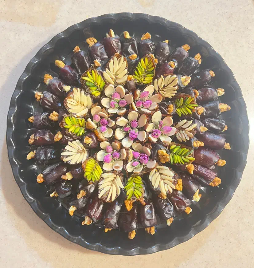 رولت حلوا خرما انواع حلوا و خرما گردو|خوردنی و آشامیدنی|اصفهان, جلفا|دیوار