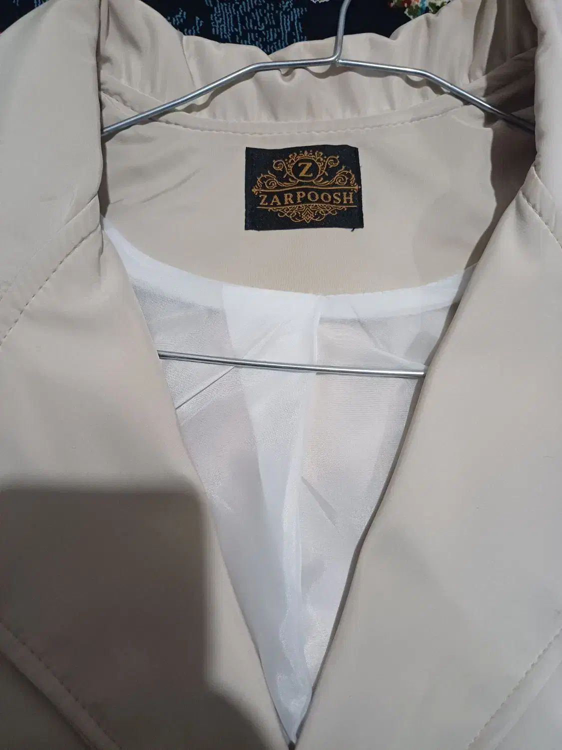 کراپ کت نو|لباس|یزد, |دیوار