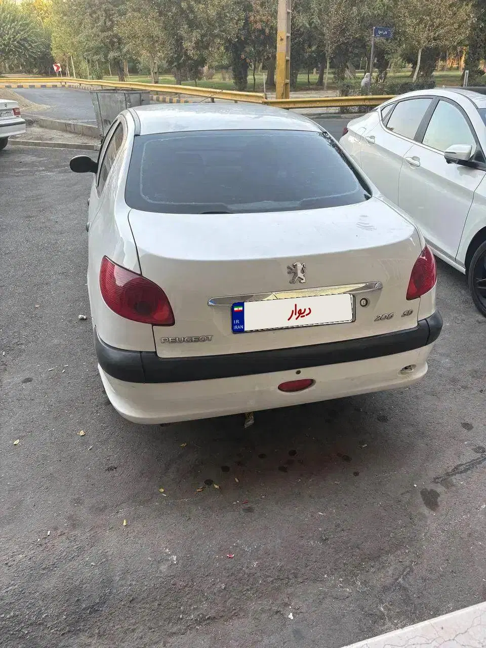 206 sd مدل۸۸v8|خودرو سواری و وانت|تهران, صاحب الزمان|دیوار