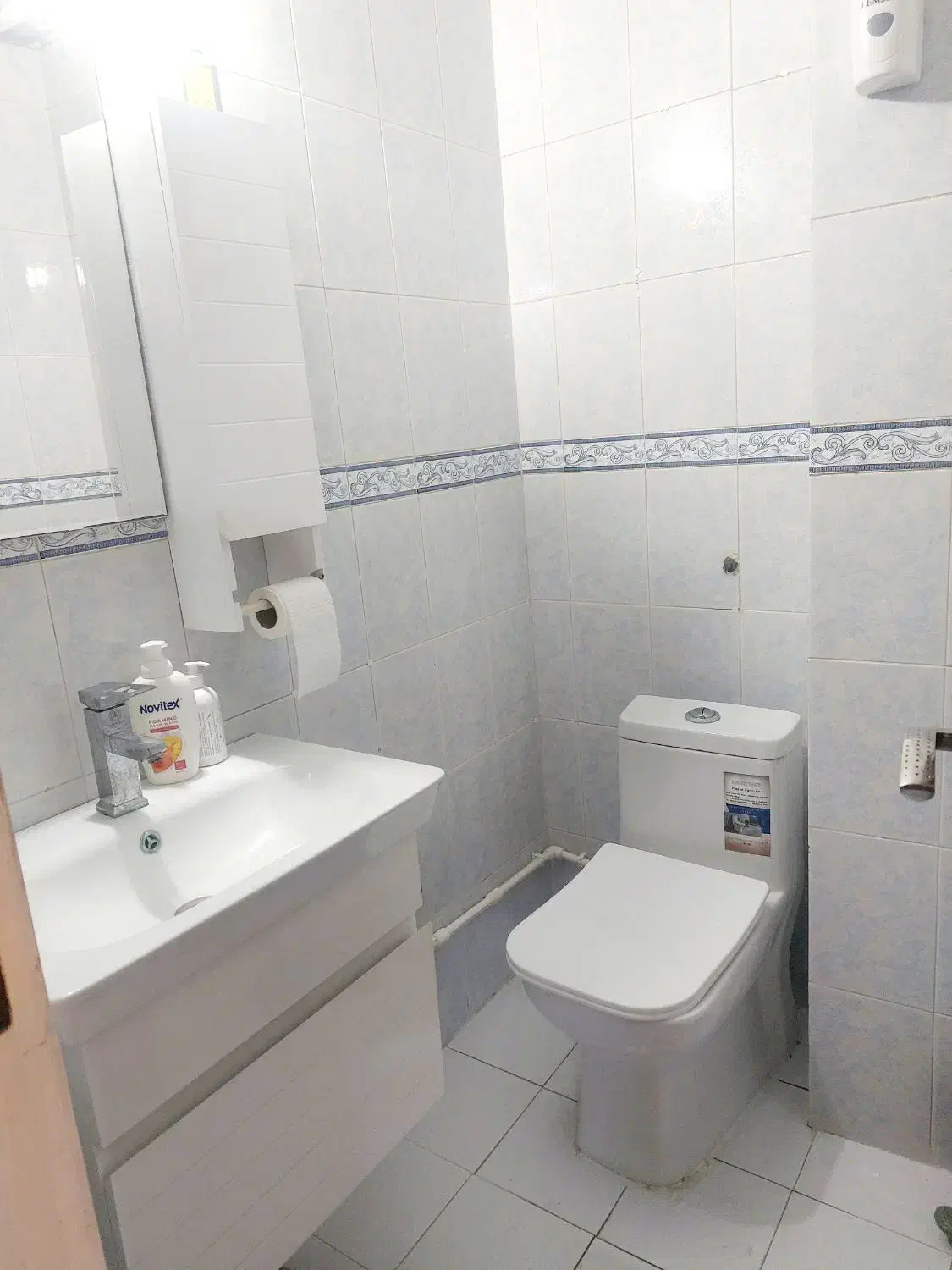 90متر واحد آپارتمانی نورگیر با 13متر بالکن خ خبازی