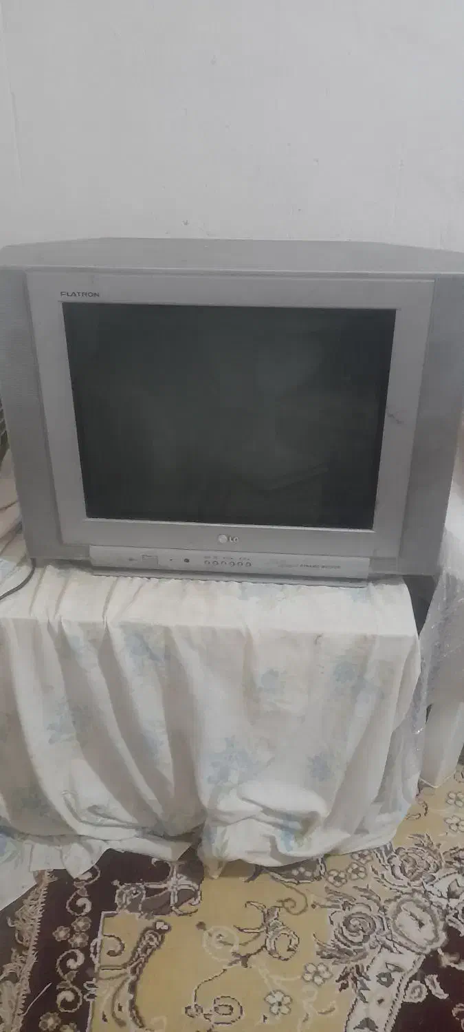 تلویزیون ۲۱ اینج الجی|تلویزیون و پروژکتور|شیراز, قلات|دیوار