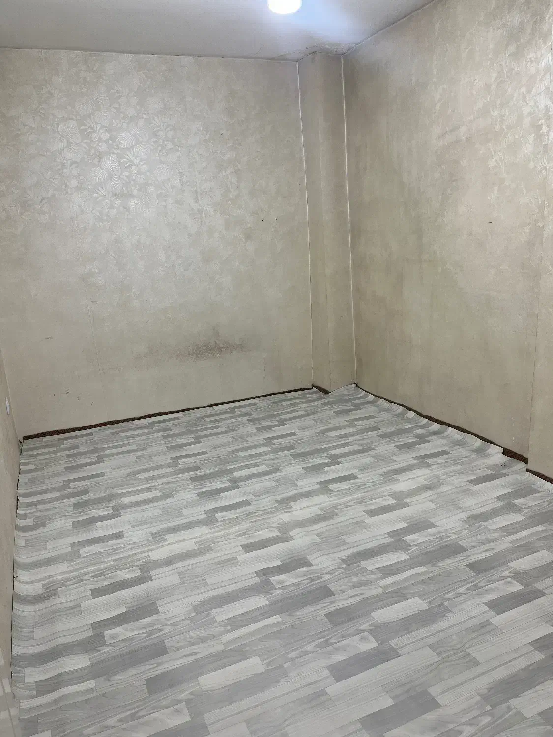 اجاره اتاق|اجارهٔ دفتر کار، اتاق اداری، مطب|مشهد, کوشش|دیوار