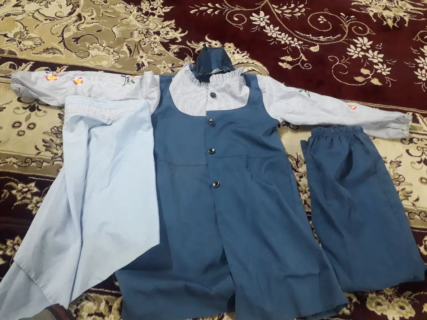 لباس فرم مدرسه سالم|لباس|مشهد, هنرور|دیوار