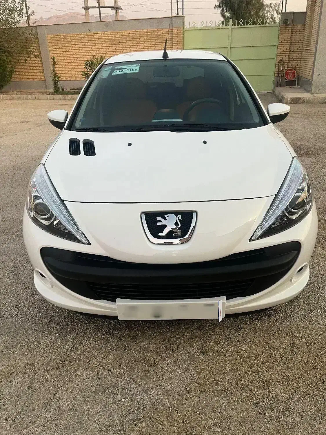 207tu5|خودرو سواری و وانت|اسلام‌‌آباد غرب, |دیوار