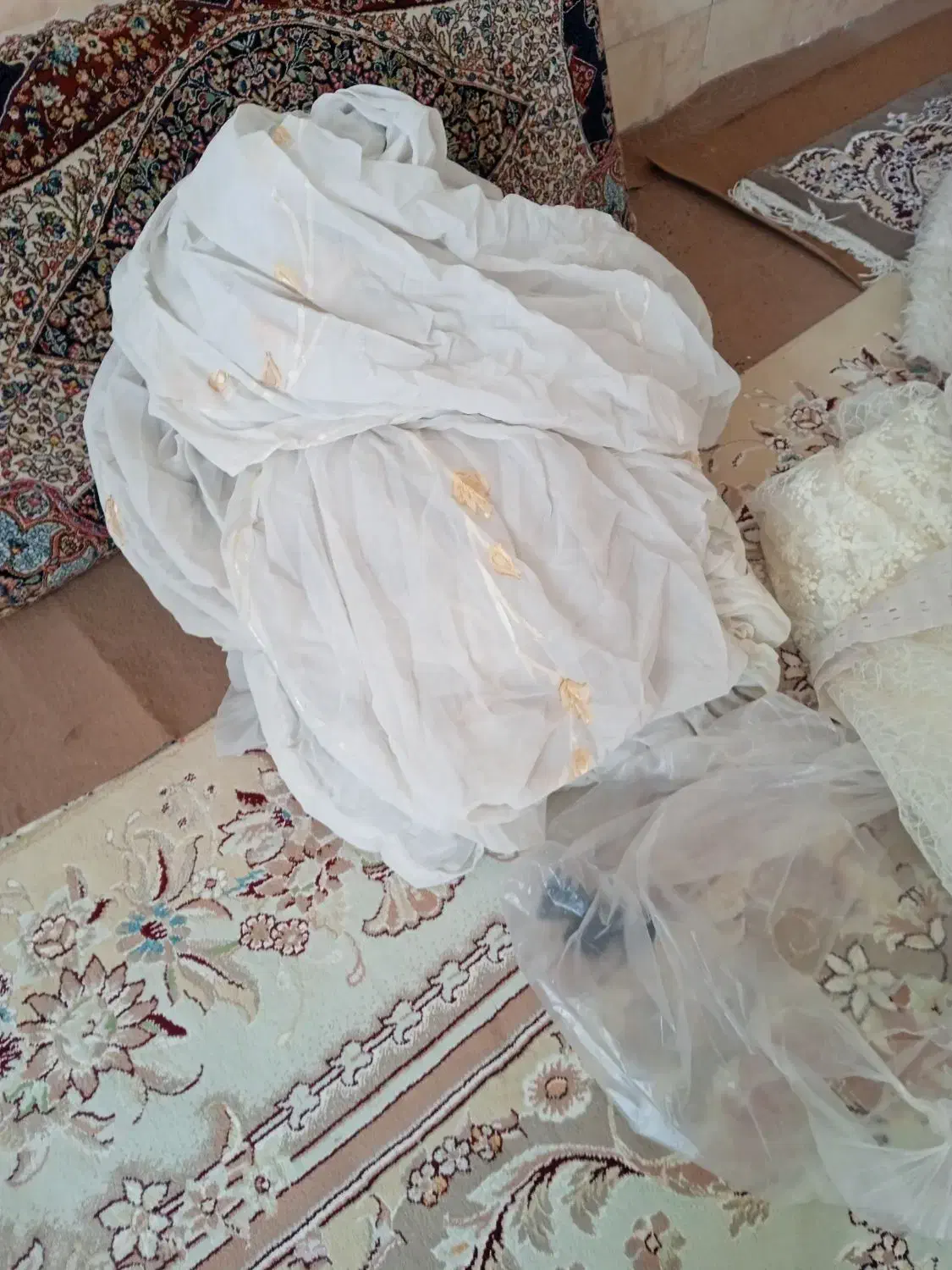 پرده|پرده، رانر، رومیزی|نیشابور, فضل|دیوار