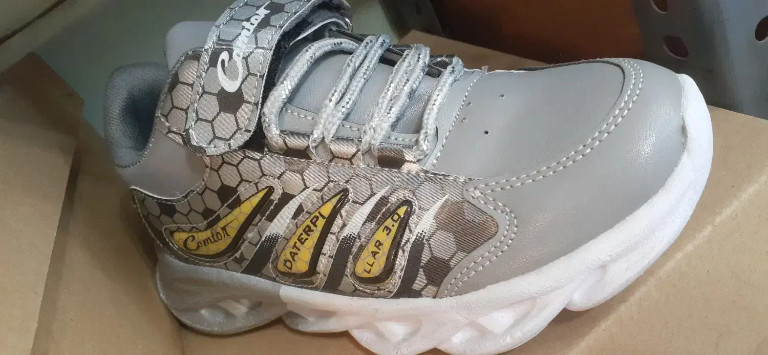 کفش در اهر|کیف، کفش، کمربند|اهر, |دیوار