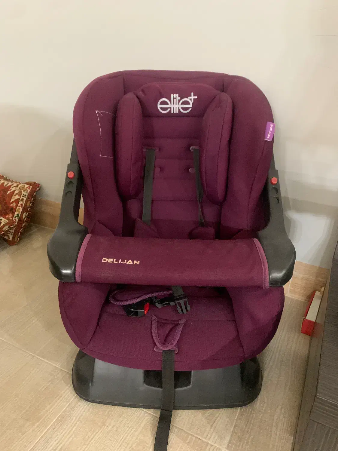 صندلی ماشین بچه|تخت و صندلی بچه|بوشهر, |دیوار