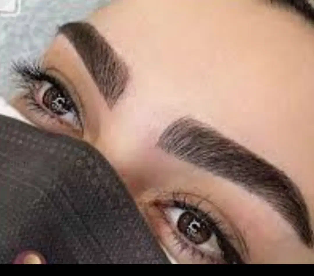 نیازمند اصلاح ابرو و صورت با مراقبت مربی|خدمات آرایشگری و زیبایی|شیراز, فاضل|دیوار