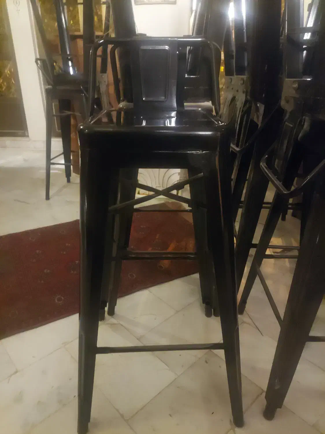 صندلی  پشت کانتر|صندلی و نیمکت|اصفهان, چرخاب|دیوار