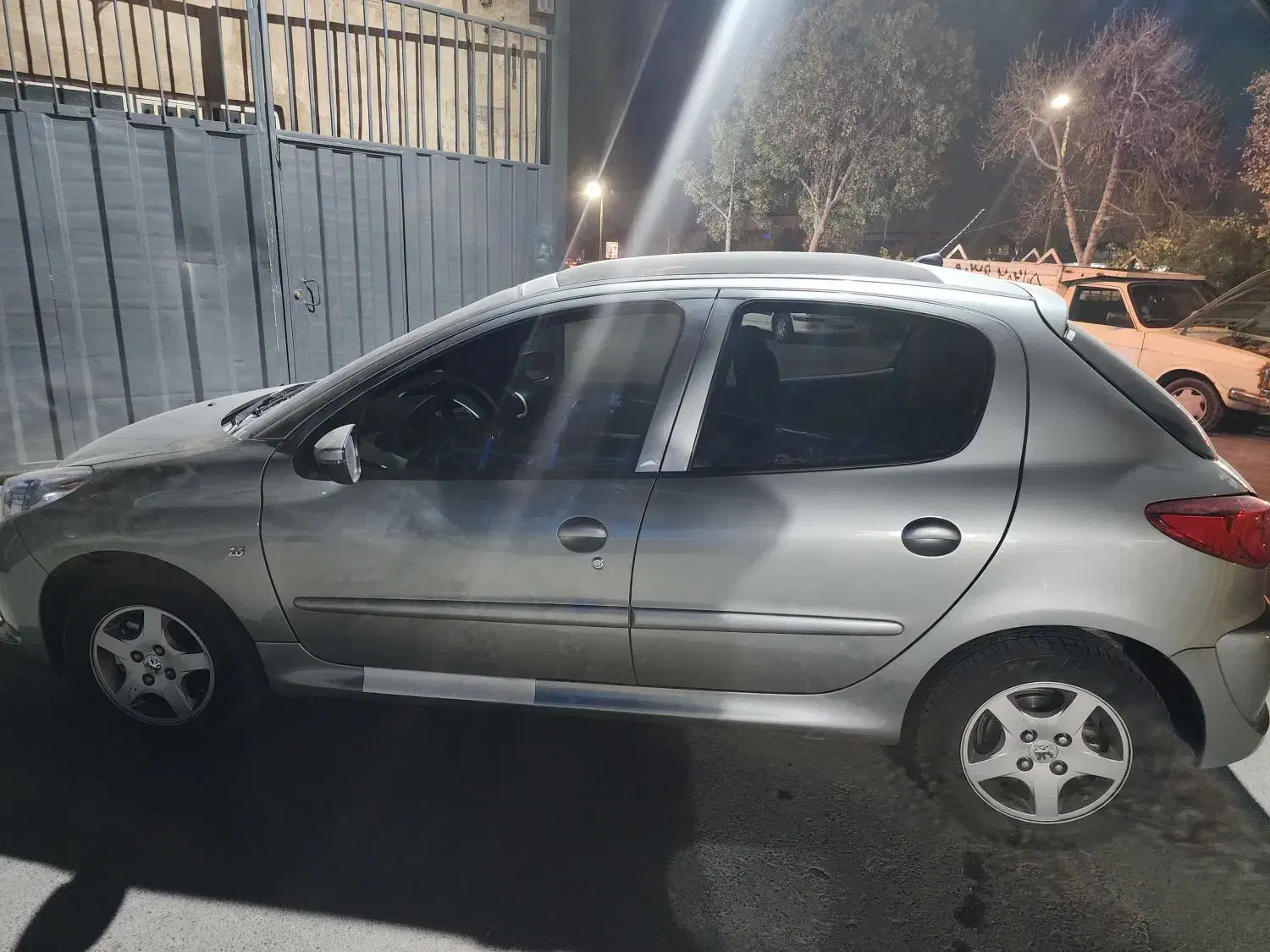 207 پانا ۱۴۰۴ کم کار|خودرو سواری و وانت|اصفهان, طامه|دیوار