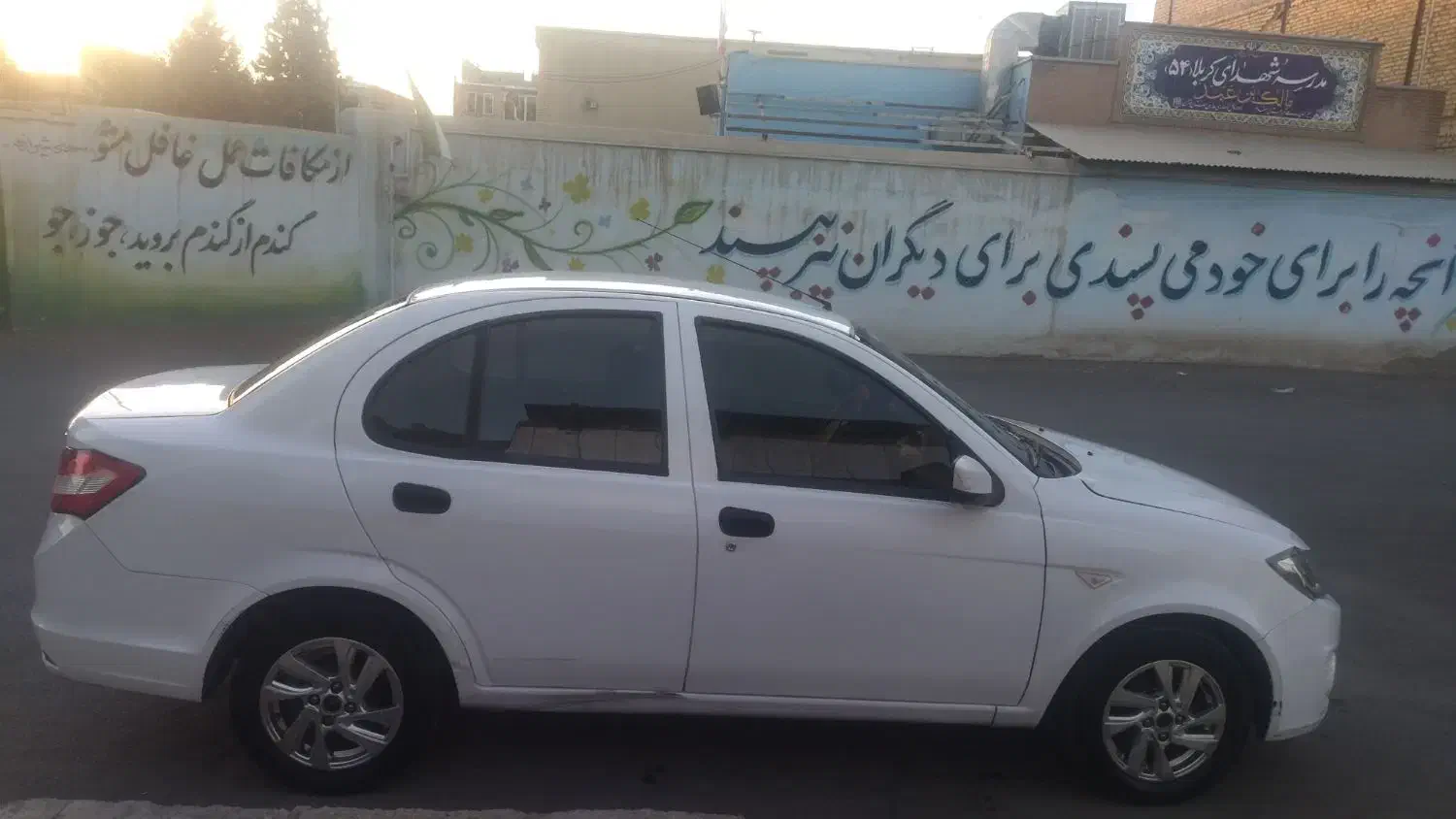 ساینا مدل 98|خودرو سواری و وانت|نظرآباد, شهرک آزادگان|دیوار