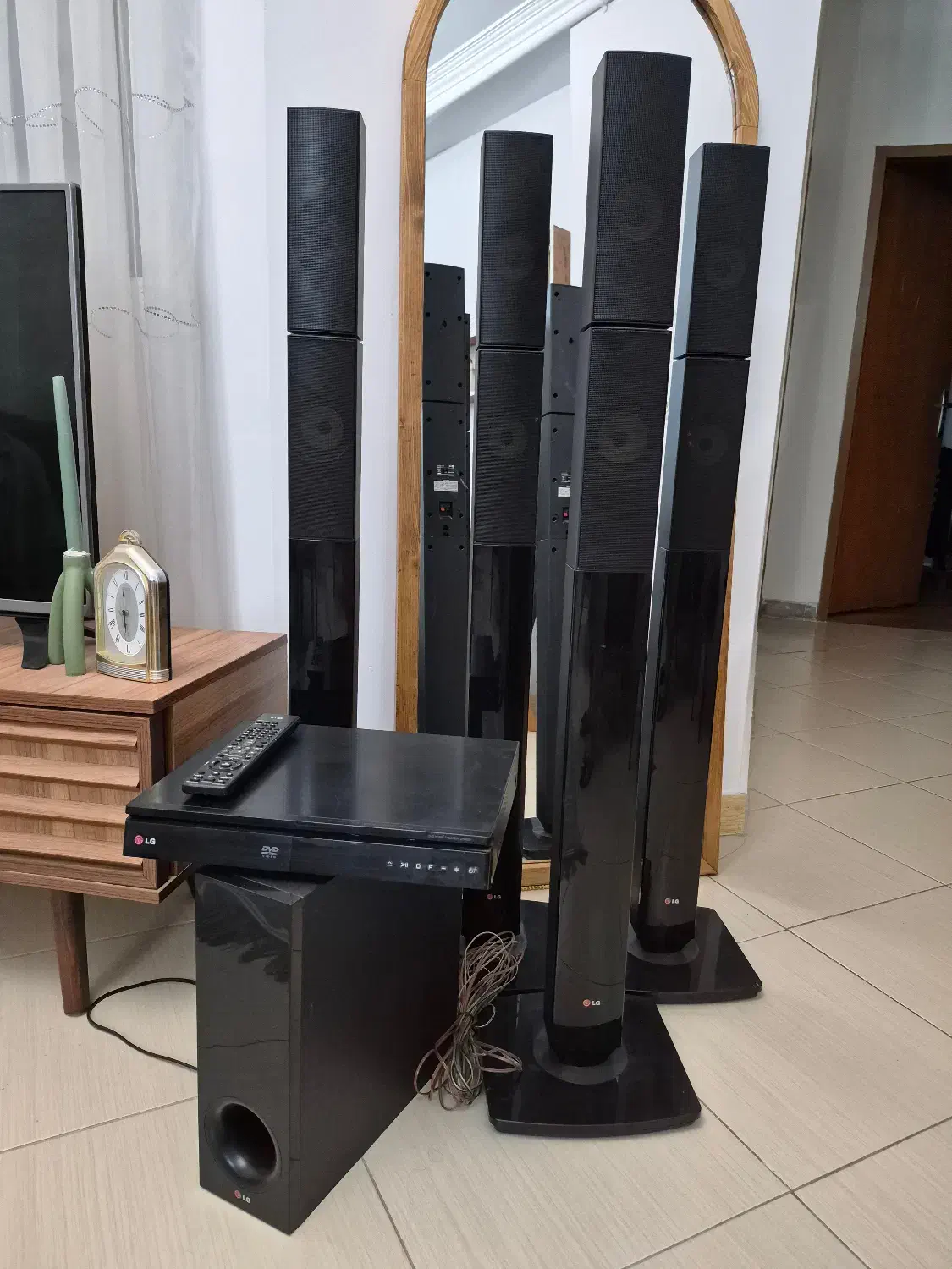 باند ال جی|سیستم صوتی خانگی|ساری, |دیوار