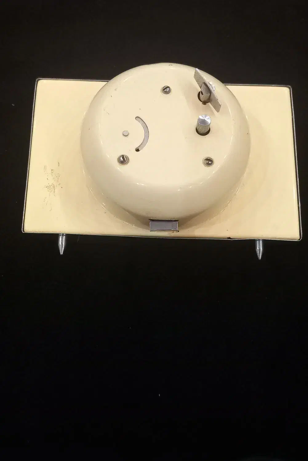 تعدادی ساعت قدیمی میزی و مچی|کلکسیون اشیاء عتیقه|شیراز, شهرک سراج‎|دیوار