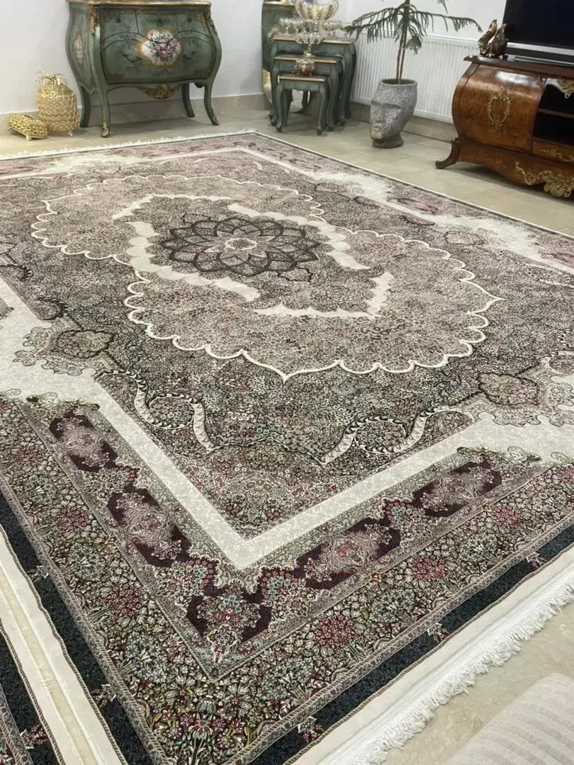 فرش|فرش|ورامین, ورامین|دیوار