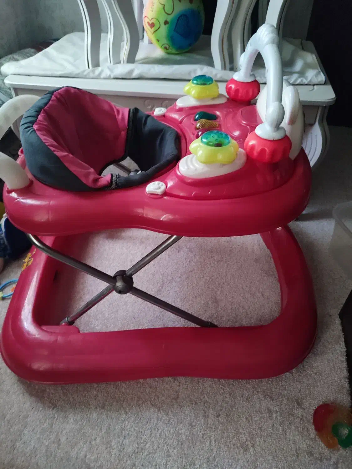 روروئک|کالسکه و لوازم جانبی|اهواز, کوروش|دیوار