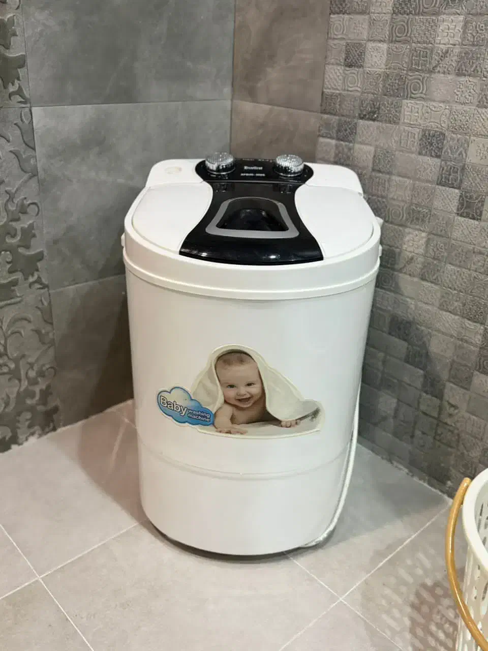 مینی واش|ماشین لباسشویی و خشک‌کن لباس|اصفهان, کوهانستان|دیوار