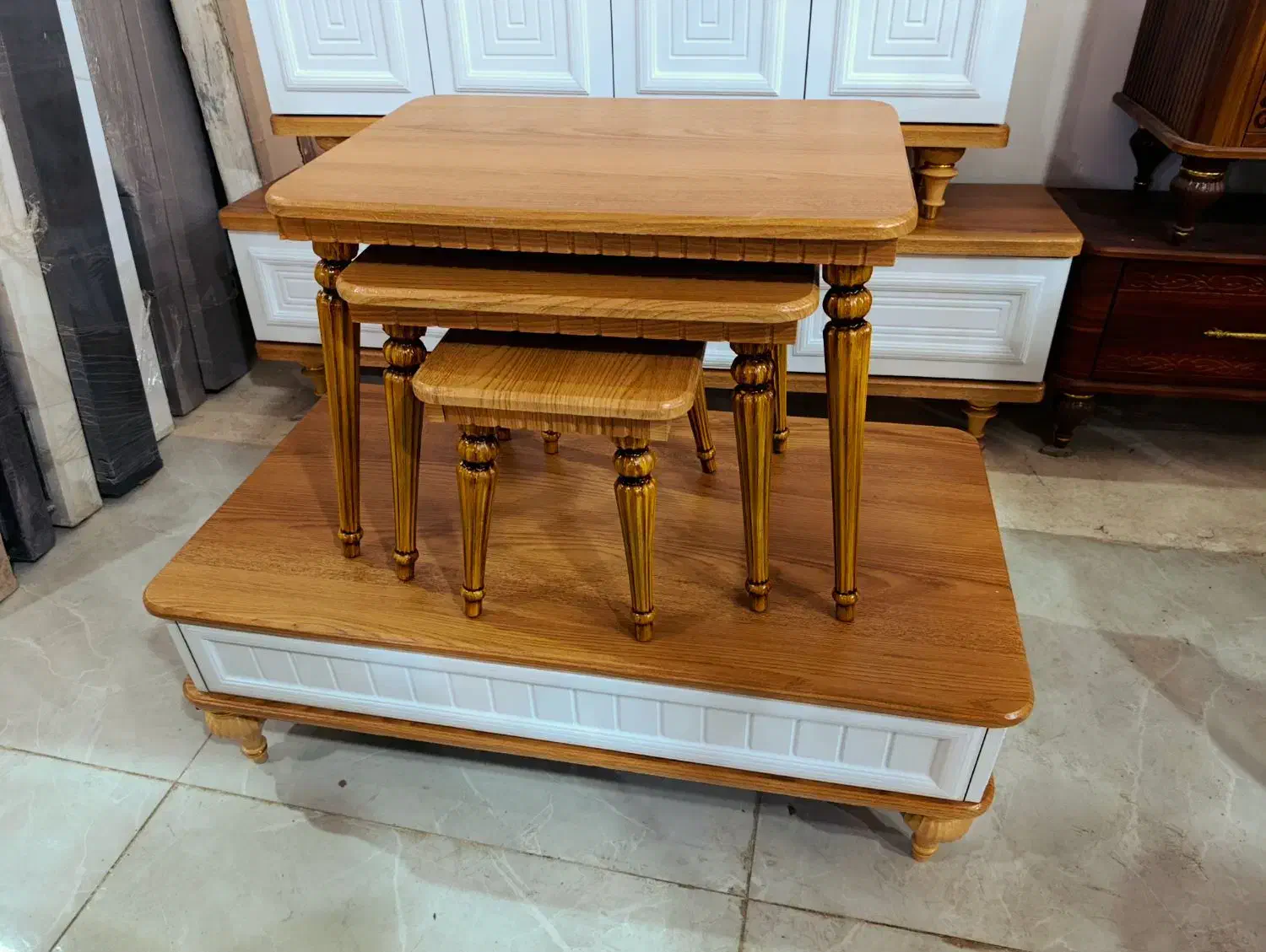 چوبی و وکیوم عسلی و جلو مبلی|مبلمان خانگی و میز عسلی|خرم‌آباد, |دیوار