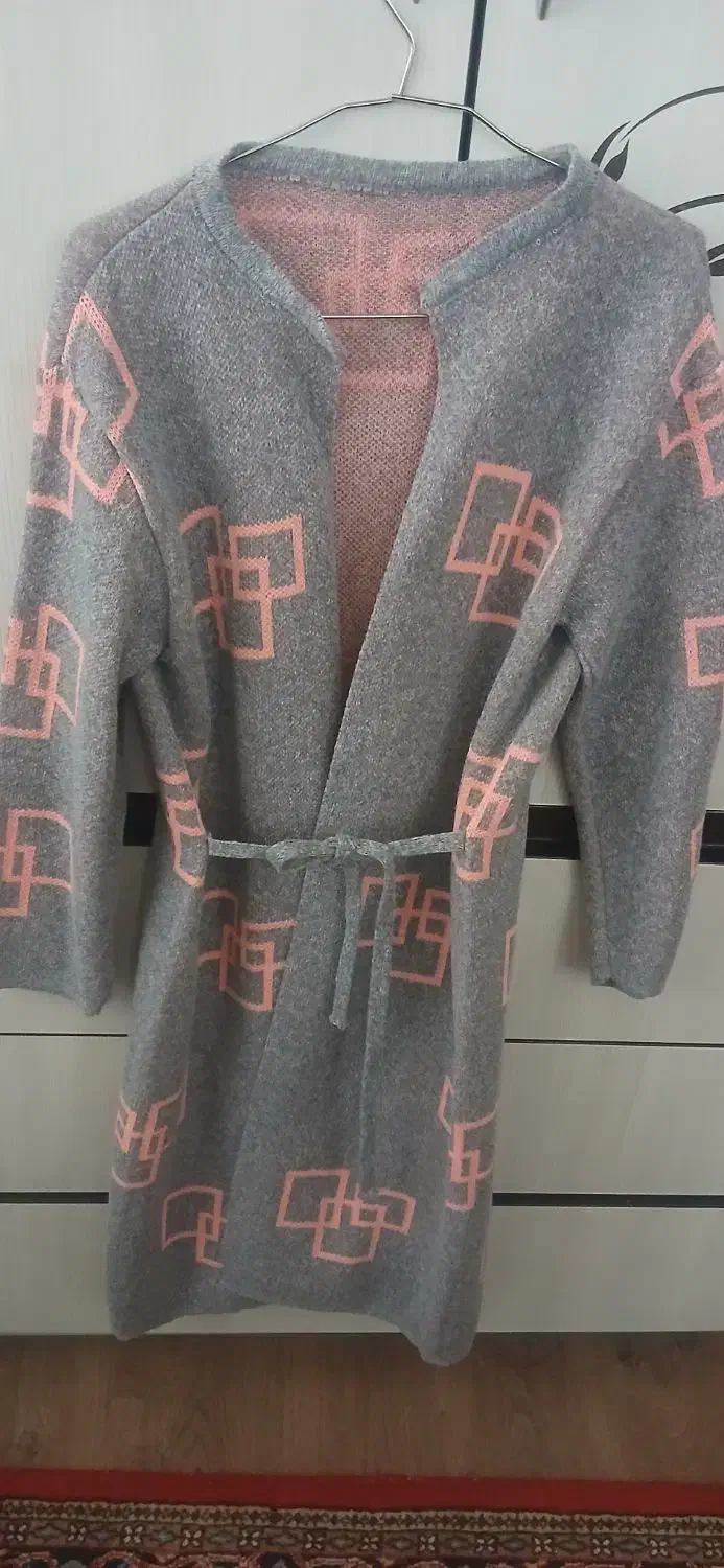 بافت نو سایز ۴۰۴۲ مانتو حصیری سایز ۵ دوبار پوشیده|لباس|همدان, |دیوار