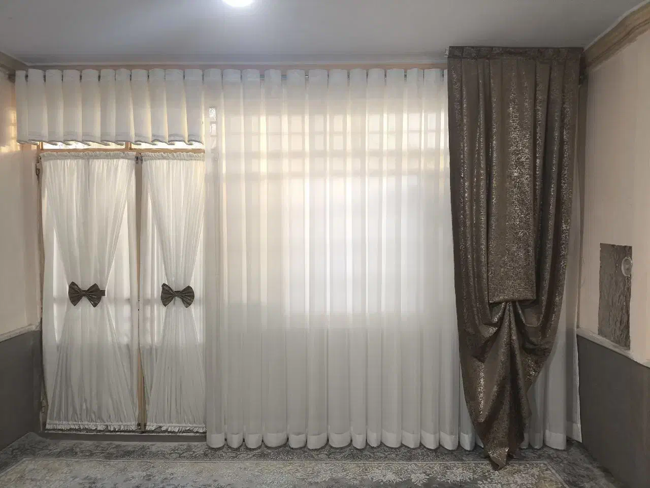 پرده های مدرن ما،پاسخ رویایی شما|پرده، رانر، رومیزی|نیشابور, محله میدان باغات|دیوار