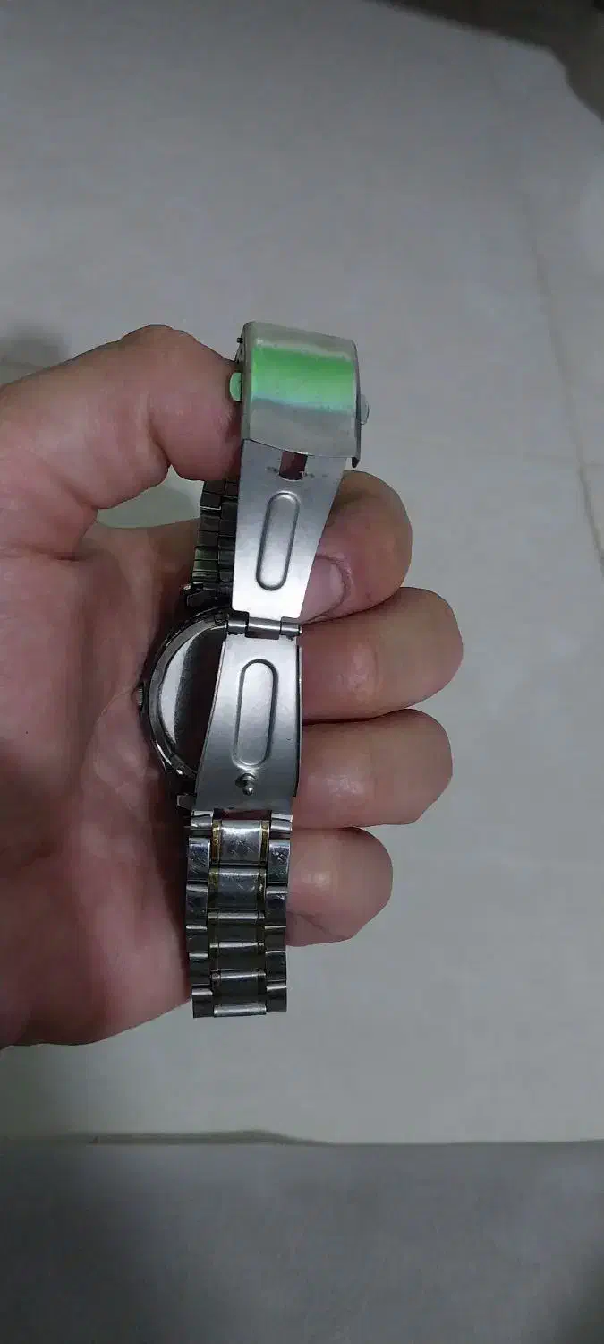 ساعت و انگشتر|ساعت|سرپل ذهاب, |دیوار