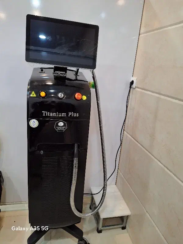 دستگاه لیزر موهای زائد تیتانیوم پلاس 2024|پزشکی|دوگنبدان, |دیوار